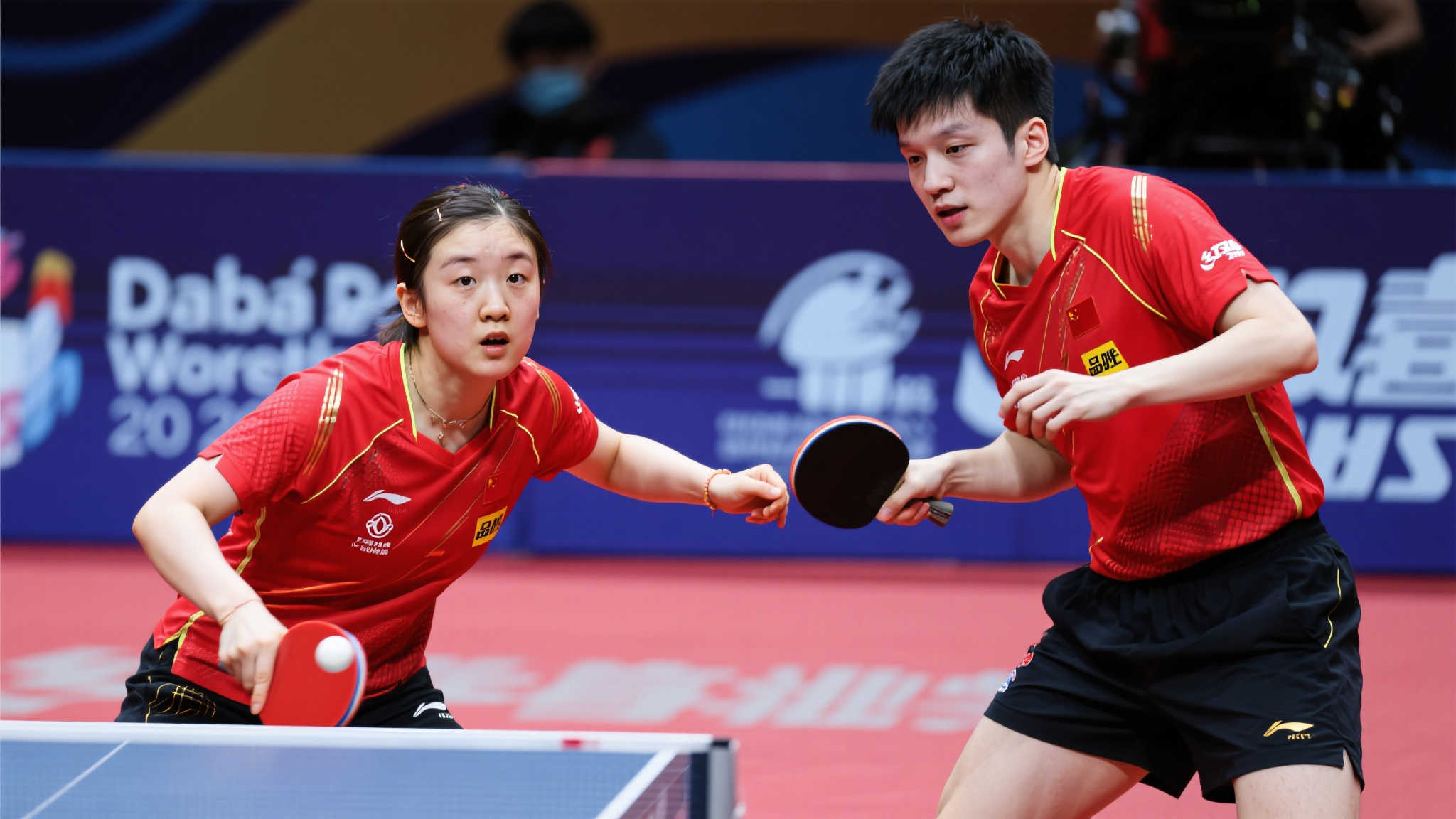 间进球荒曾 间进球荒曾